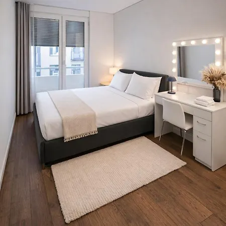 Spacious 3-bedroom Flat In The Heart Of